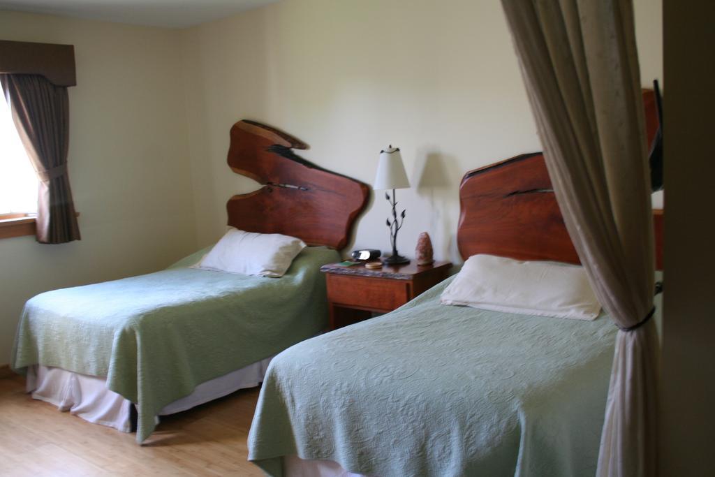 Hotel Floyd Ruang foto